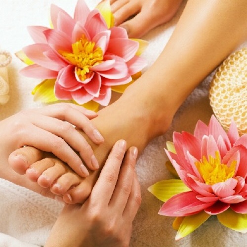 PEDICURE  SERVICES